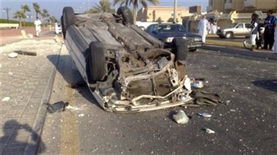 إصابة 4 اشخاص إثر حادث انقلاب سيارة أعلى الدائري بالمؤسسة 