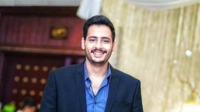 حامد الشراب يهنئ نجم مسرح مصر بعيد ميلاده