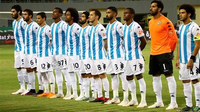 مدرب الزمالك السابق يكشف أسباب منافسة بيراميدز للقطبين