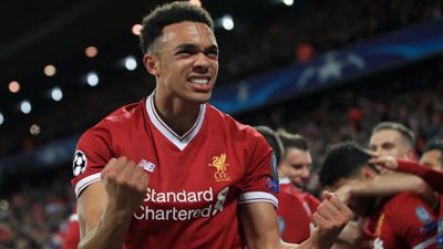 أرنولد يكشف مصدر سعادته في كأس العالم