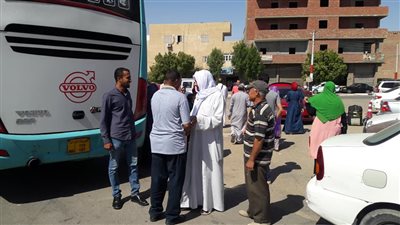 صور.. الوادي الجديد تستقبل حجاج الجمعيات