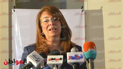 صور.. غادة والي تعلن عن أول عملية مسح شامل للأسر الفقيرة
