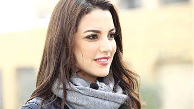 درة تواصل تصوير فيلم 