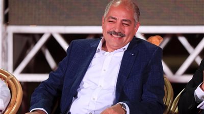 العامري فاروق يطمئن على إجراءات تسكين بعثة الأهلي