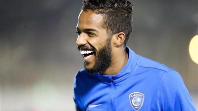 لاعب الهلال السعودي يشعل تويتر