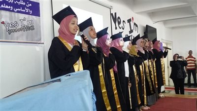 رئيس جامعة دمنهور يشهد تخرج الدفعة الأولى من برنامج اعداد معلم باللغات الأجنبية بكلية التربية 