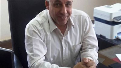 الري توافق علي ترخيص 330 عين سطحية لمزارعي واحة الخارجة 