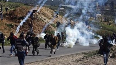 الفلسطينيون يستعدون لـ جمعة المقاومة خيارنا 