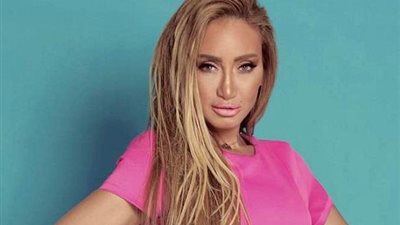 فيديو وصور.. ريهام سعيد تغير شكلها استعداد لبرنامجها الجديد