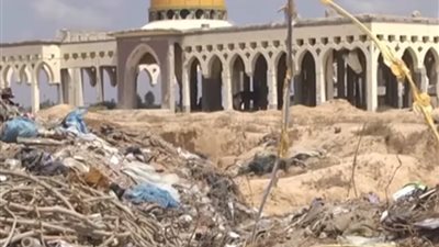 فيديو.. مطار الزعيم الفلسطينى ياسر عرفات يتحول لـ مقلب قمامة
