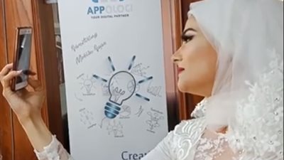 فيديو أحلى صوت ده ولا أيه.. عروس تغني ليلة زفافها بطريقة مذهلة