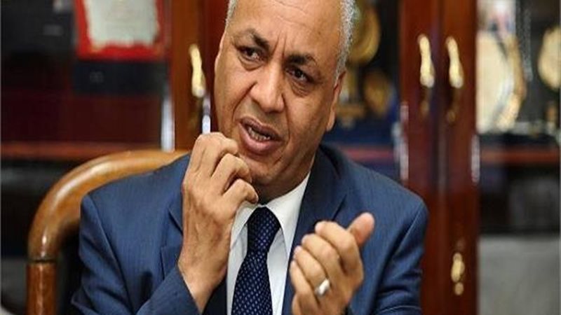 مصطفى بكرى