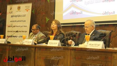 صور.. غادة والي تشهد تكريم أوائل الدبلومة المهنية في مواجهة تعاطى المخدرات
