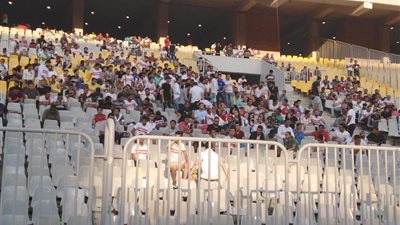 جماهير الزمالك تقدم التحية للحراس الثلاثة