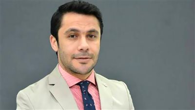 أحمد حسن يعلق على أزمة حكام بيراميدز والمقاولون