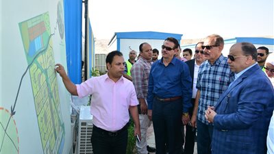 وزير التنمية المحلية يصل محافظة أسيوط لتفقد بعض المشروعات التنموية