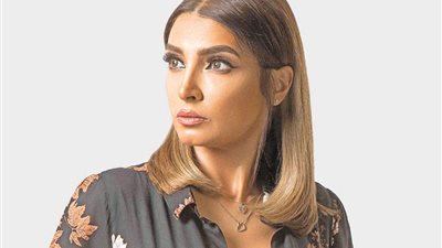 روجينا تنعي الفنان جميل راتب 