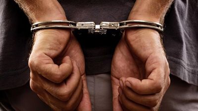ضبط عاطل اختلس 100 ألف جنية قيمة سجائر قام بتوريدها للعملاء