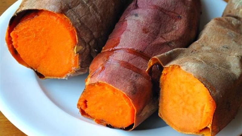 بطاطا مشوية 