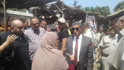 صور.. مدير أمن بني سويف يتفقد مبادرة 