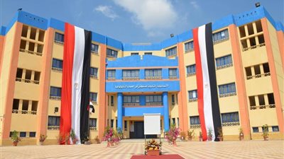 الرئيس السيسي يفتتح المدرسة الثانوية الجديدة للمتفوقين بالإسماعيلية