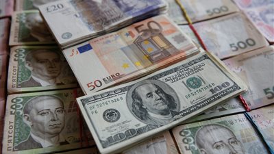 أسعار العملات في البنك الأهلي.. تعرف عليها