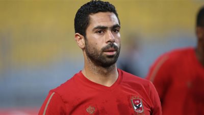 هل يكون أحمد فتحي بديل عمرو السولية أمام حوريا الغيني.. كارتيرون يحدد