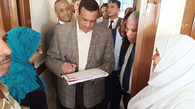 مع بداية العام الدراسي 2018/2019 ..  محافظ البحيرة يتفقد 6 مدارس بدمنهور