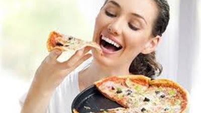 بيتزا تسببت في فوبيا لفتاة لهذا السبب!