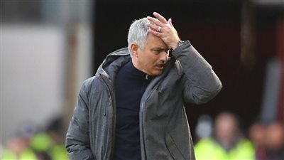 مورينيو غاضب من لاعبيه بعد التعادل مع ولفر هامبتون