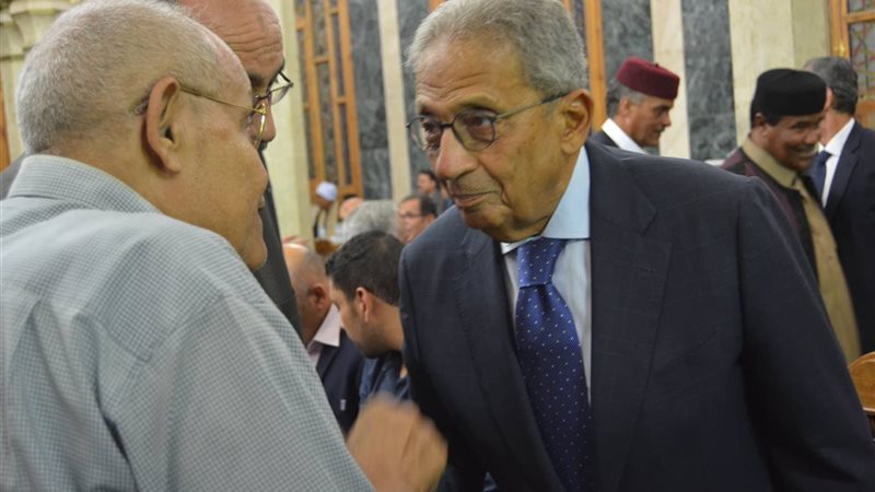 عمرو موسي