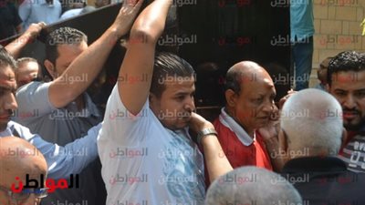 فيديو.. نجوم الرياضة يشيعون جثمان عادل هيكل