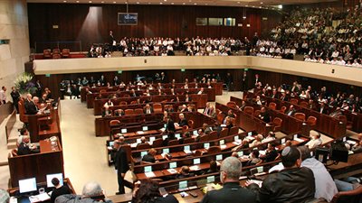 موسكو تضع نتنياهو في موقف صعب أمام أعوانه