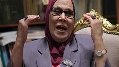 آمنة نصير: الجماعات السلفية جمدت الفكر الإسلامي في مصر