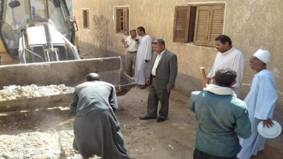 حملات لرفع القمامة من شوارع الكولا في سوهاج