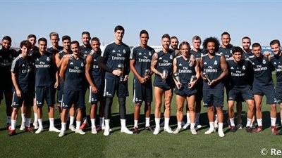 ريال مدريد يحتفل ب 