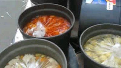 ضبط 4 طن مخللات فاسدة بمصنع بدون ترخيص بالبحيرة 