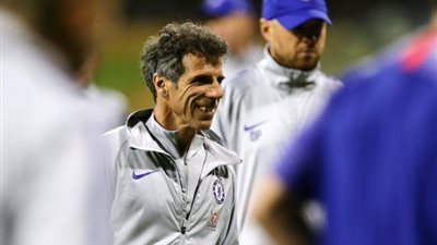 جيانفرانكو زولا يلمح لإجراء تغييرات ضد ليفربول