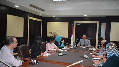محافظ البحر الأحمر يلتقي مدير مشروع وظائف لائقة لشباب مصر وممثلين بنك الإسكندرية