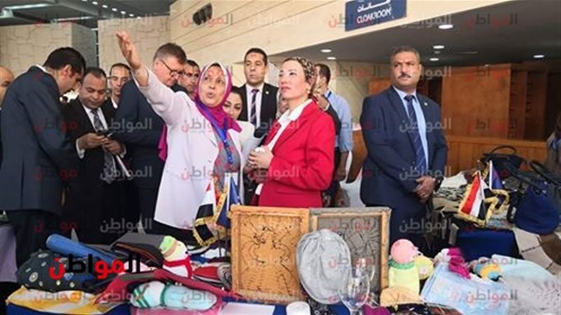 وزيرة البيئة   