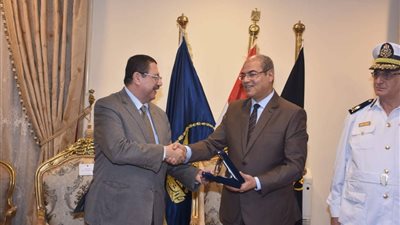 أحمد سليم يترأس زيارة الإعلاميين الأفارقة لمبنى أكاديمية الشرطة