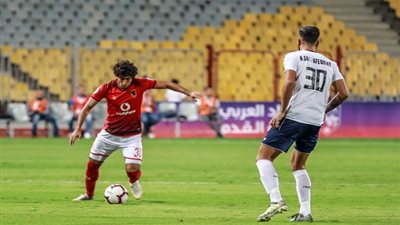 بعثة الأهلي تتوجه لملعب مباراة النجمة اللبناني