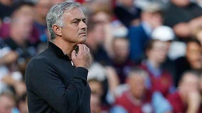 أنباء حول مفاوضات مانشستر يونايتد مع خليفة 