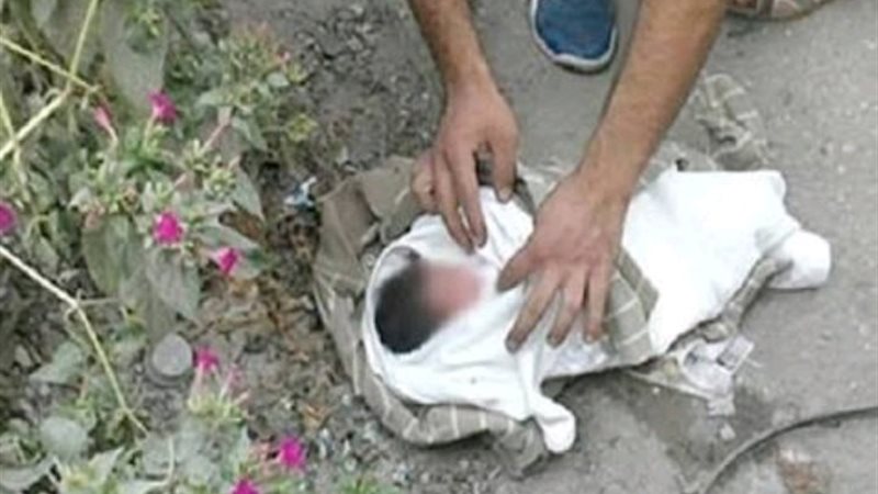 طفلى حديثة الولادة