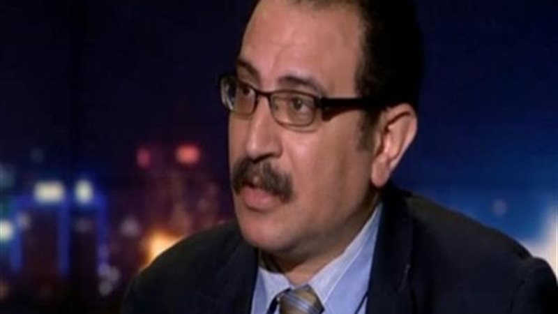 طارق فهمي استاذ العلوم