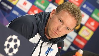 مدرب هوفنهايم يعد بالشجاعة ضد مانشستر سيتي