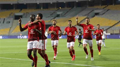 تعرف على بدلاء الأهلي أمام وفاق سطيف