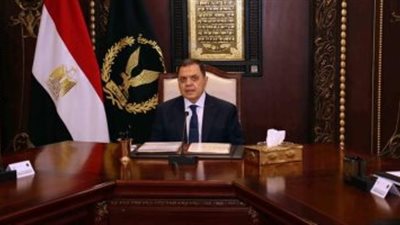 فيديو.. وزير الداخلية يمنح جميع السجناء على زيارات استثنائية في ذكرى أكتوبر