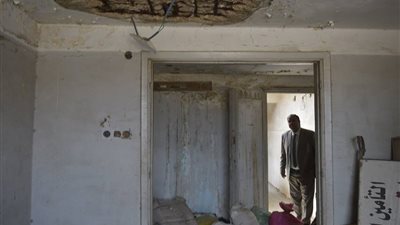 رئيس مدينة كفرالشيخ يتفقد المباني الآيلة للسقوط تمهيدا لإزالتها