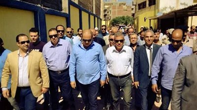 محافظ الغربية يتفقد الملعب المنجل بمركز شباب بسيون
